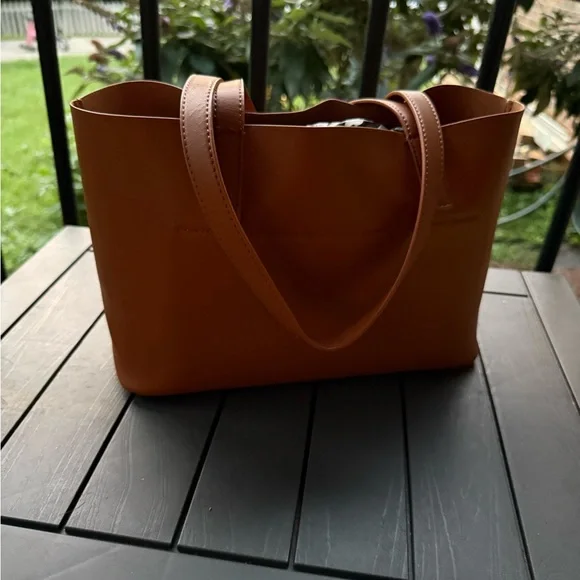 Samara Vegan Luxury Bag Bundle in Tan - Picture 9 of 16